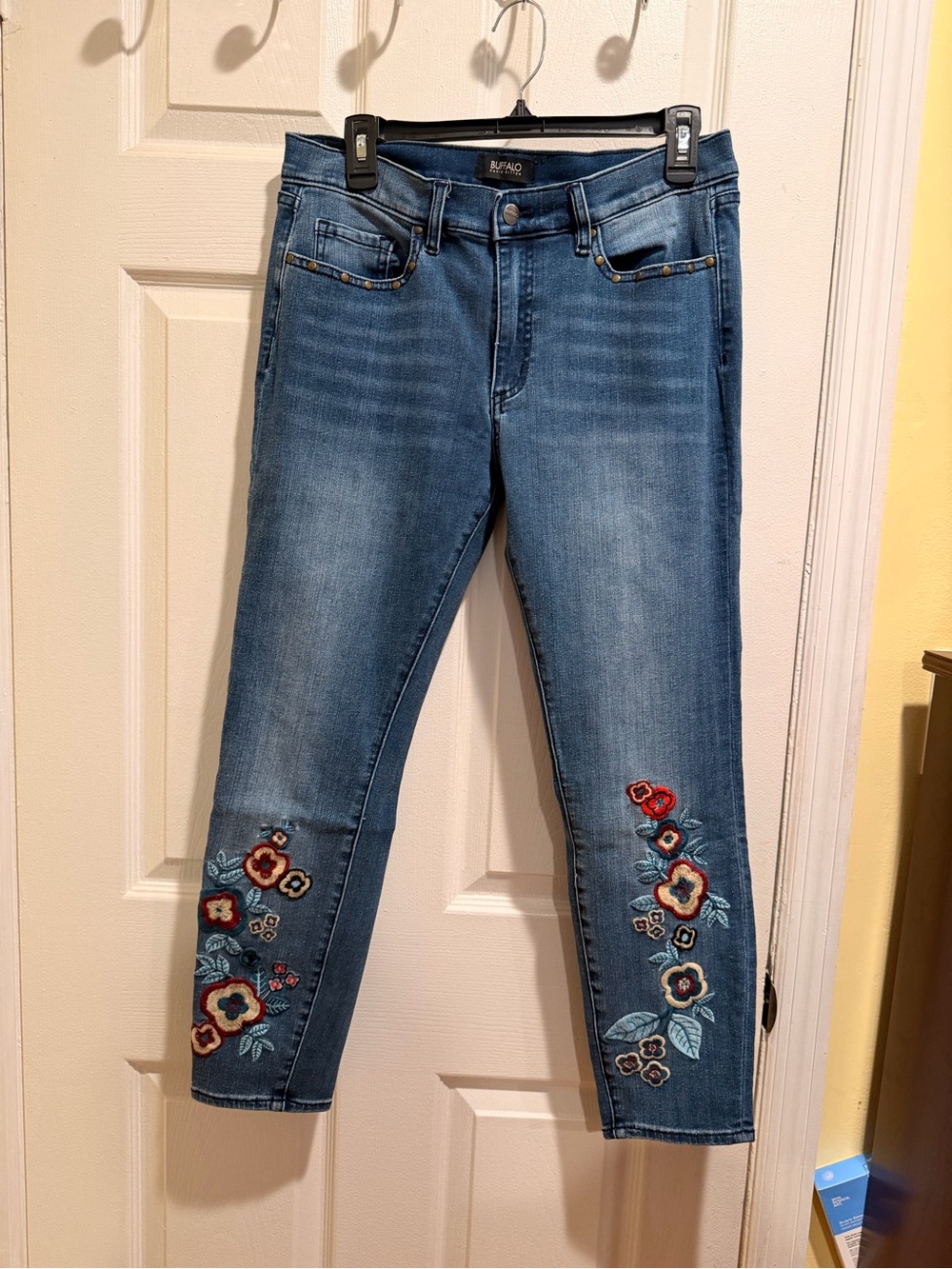 Buffalo David Bitton Blue Embroidered Cropped Jeans